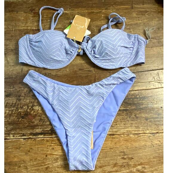 Berlook shimmer lavender bikini‎ NWT size s/m - Picture 1 of 4